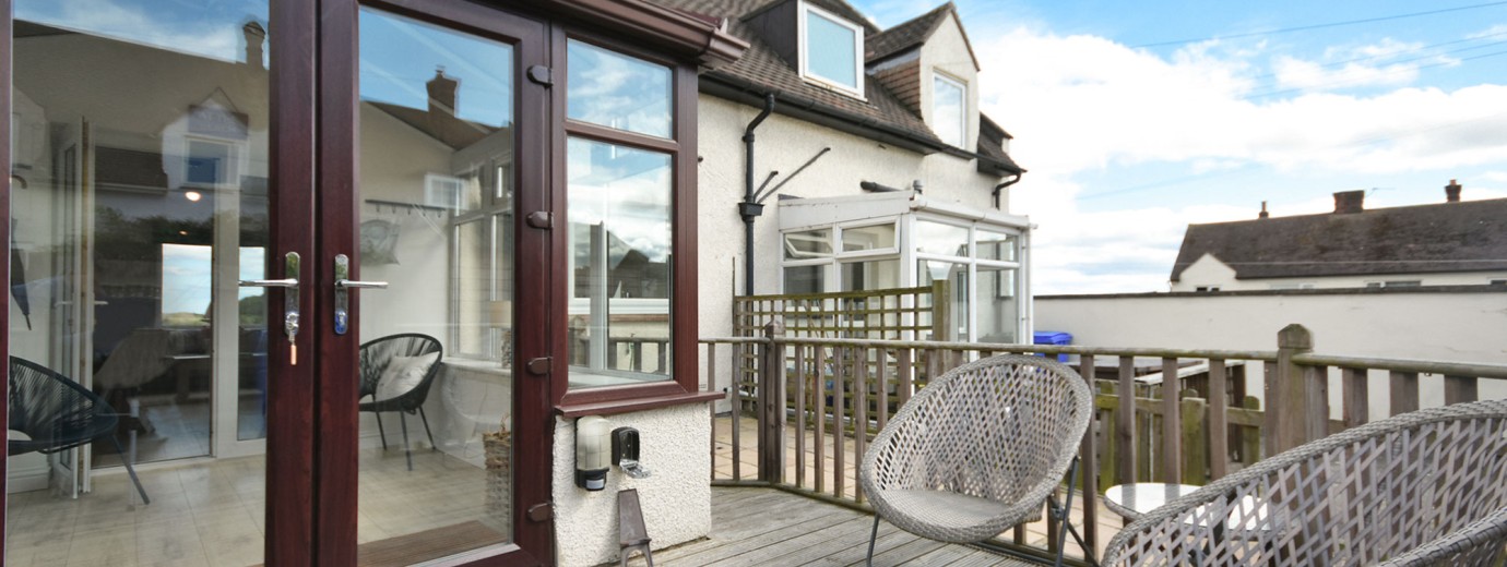 Dunford Cottage patio seating