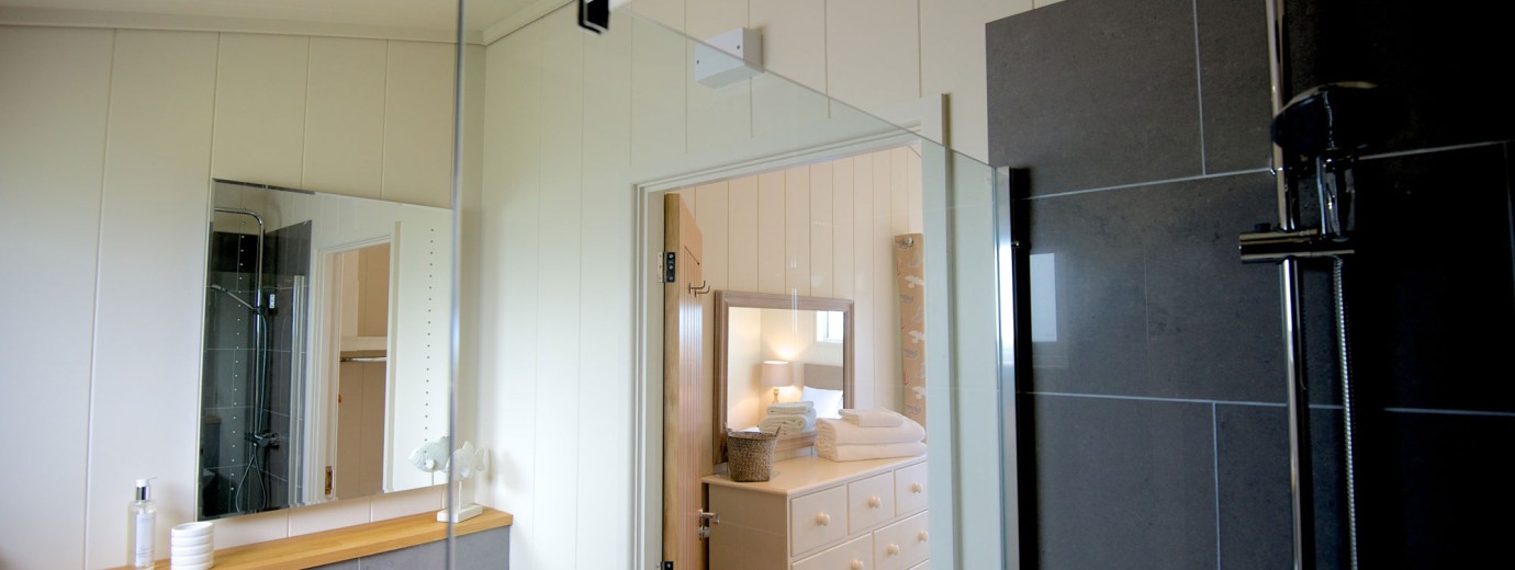 Barley Lodge bathroom