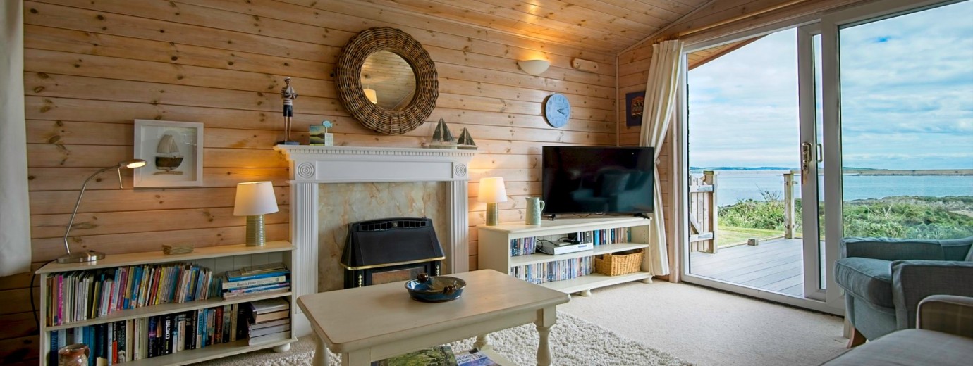 The Buoys lodge living room