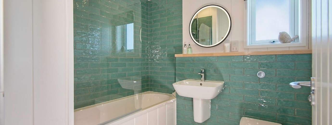 Clover Lodge Master Bathroom