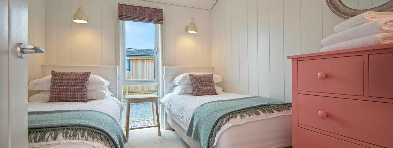 Clover Lodge Twin Bedroom