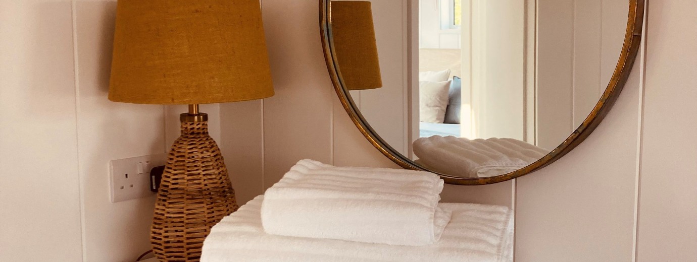 The Moorings bedroom detail