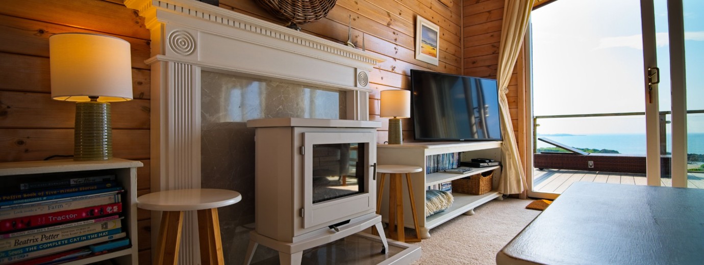 The Buoys lodge living room